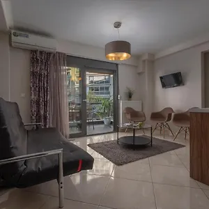 Antigonidon Square Apartament