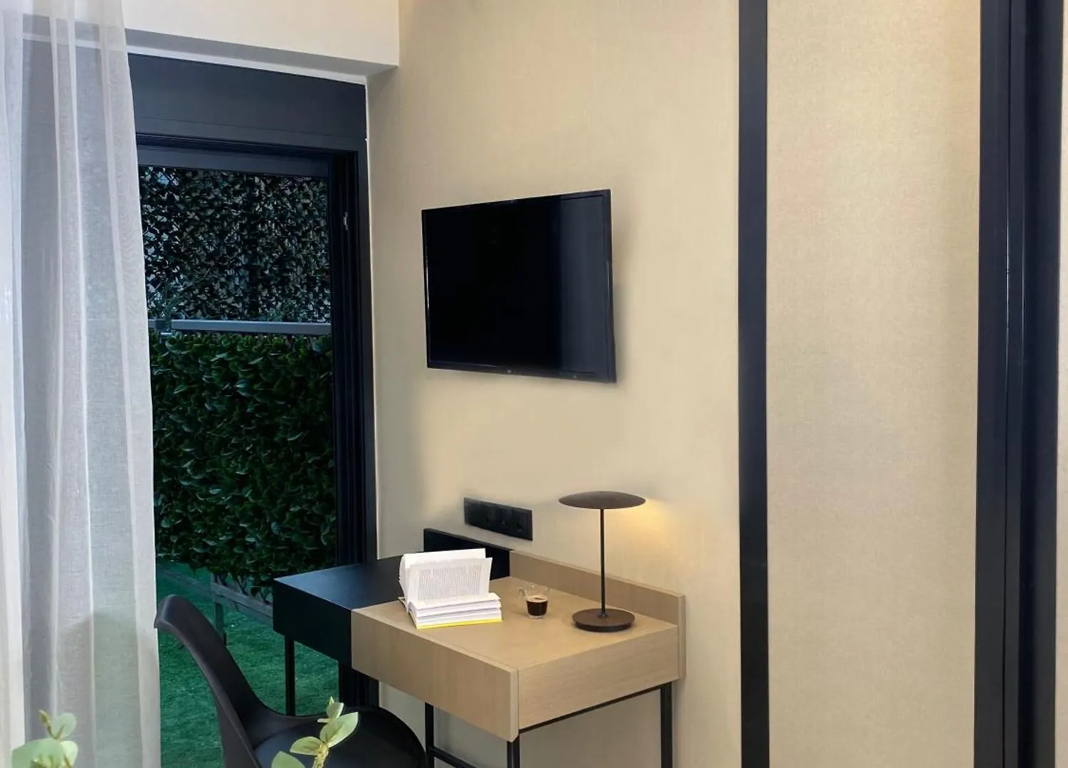 Icon Urban Living Aparthotel Salonic
